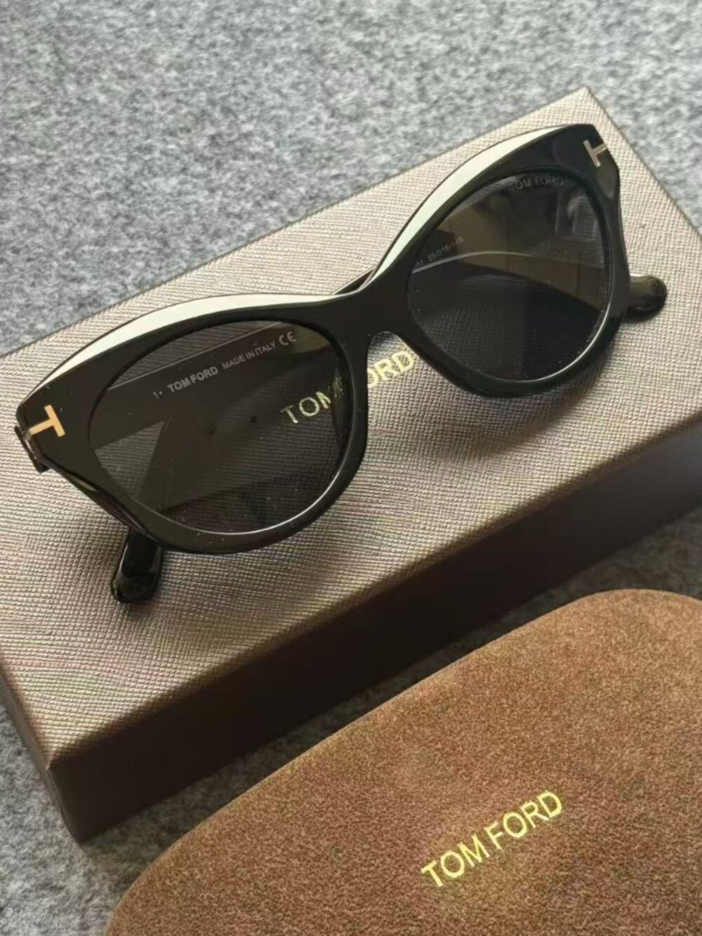Tom Ford FT1111 Gloss Black Cat Eye Sunglasses Gold T Hardware